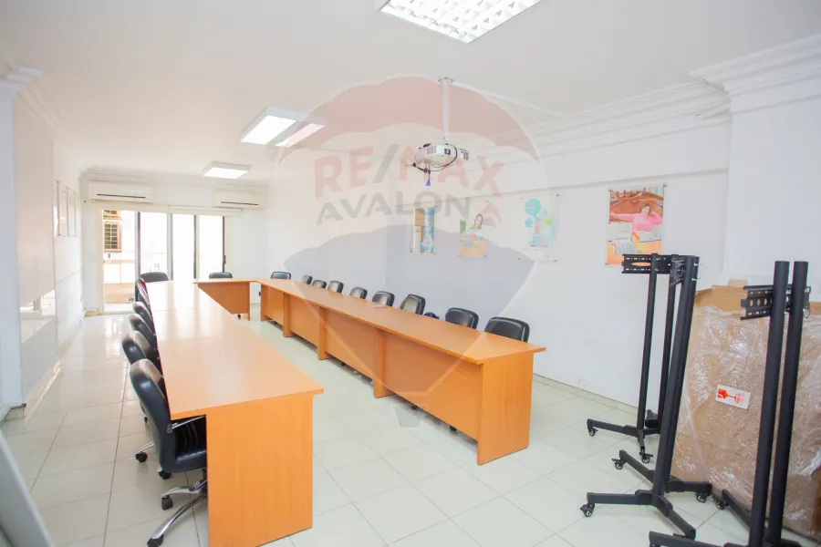 مقر إداري للبيع 540 م سموحة (المربع الذهبي)