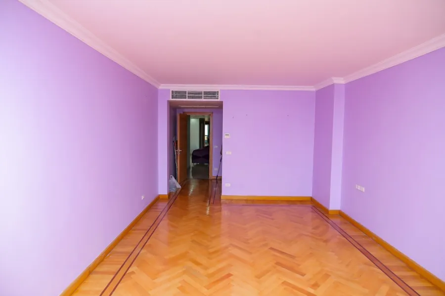 شقة للبيع 290م سموحة ( ش ألبرت الاول - أبراج دلتا لايف )