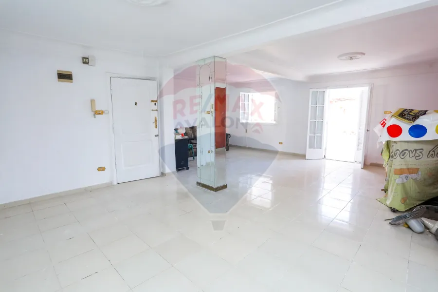 شقة للبيع 140 م  صافي  الإبراهيمية (بجوار مستفي الانبا تكلا) -