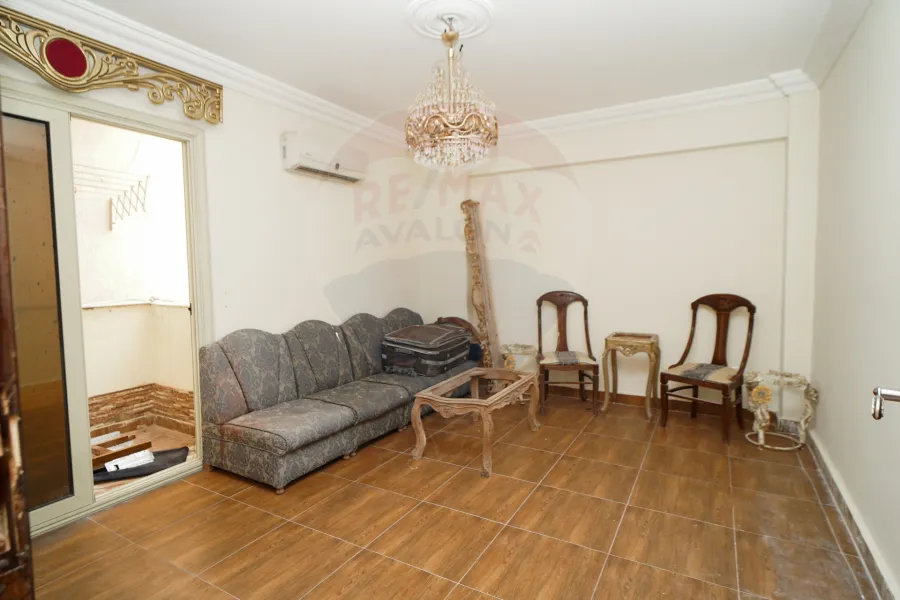 Apartment for sale 152 m Ibrahimia (in front of Sporting Club - Ahmed Allam St.)