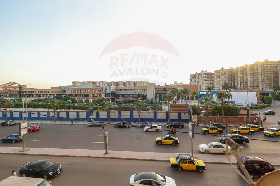 Adminstrative unit for sale 2,300 m Smouha (May 14 Bridge - in front of Green Plaza)