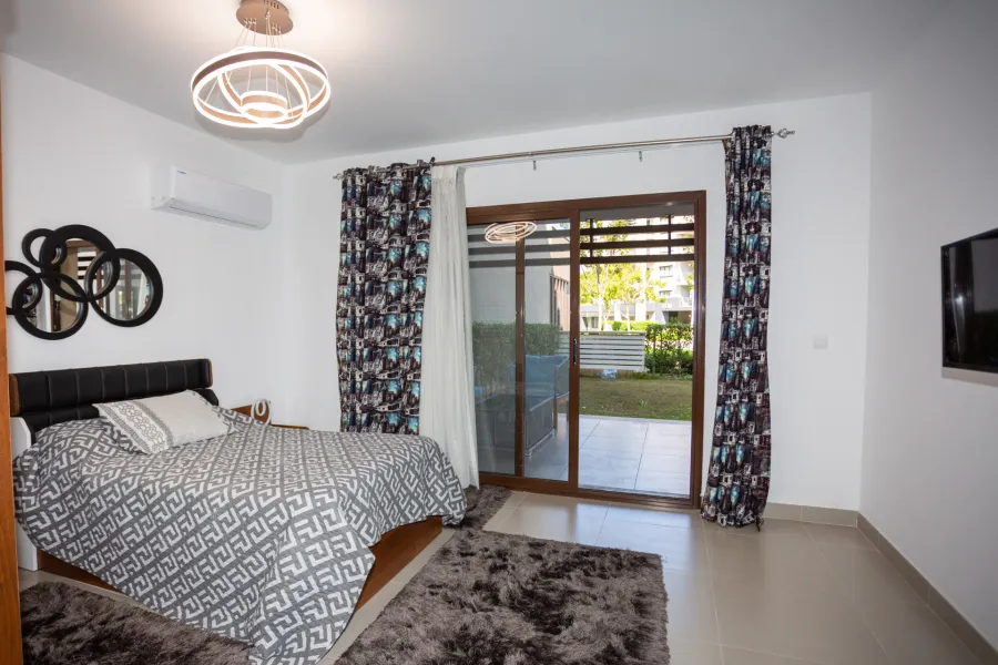 شاليه ارضي بحديقة دابل فيو للبيع 345 م مراسي (مارينا 1)