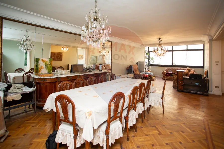 Apartment for sale 210 m Roushdy (Abu Qer St)