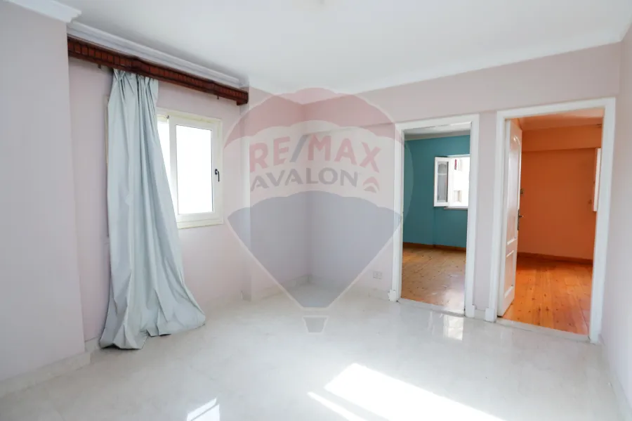 Apartment For Sale 218 m Smouha (Fawzi Moaz st)
