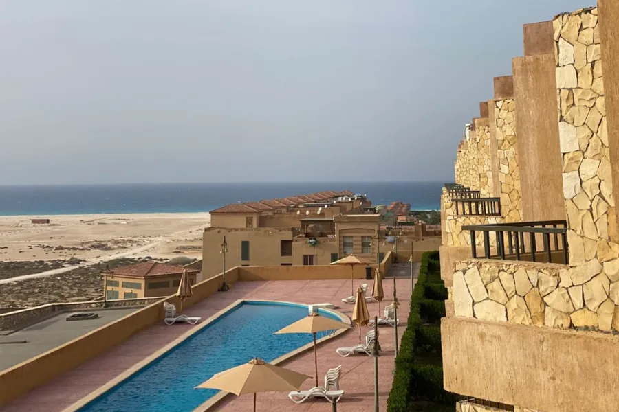 شاليه للبيع (بلومار - سيدي عبد الرحمن بجوار قرية امواج) 114 م