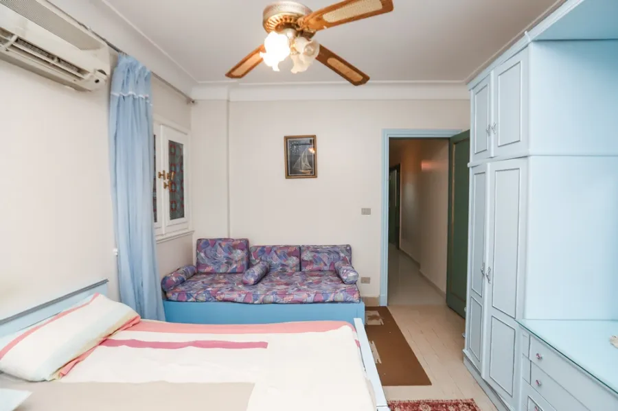 Furnished Apartment For Rent 175m El-Mamoura (Steps From Beach)