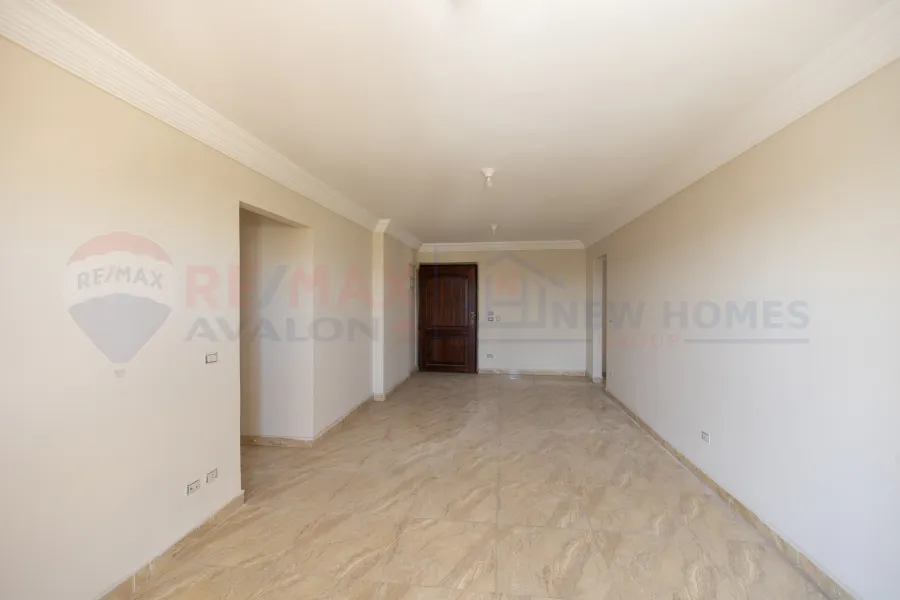 شقة للايجار 185 م الابراهيميه (خطوات من نادي سبورتنج)