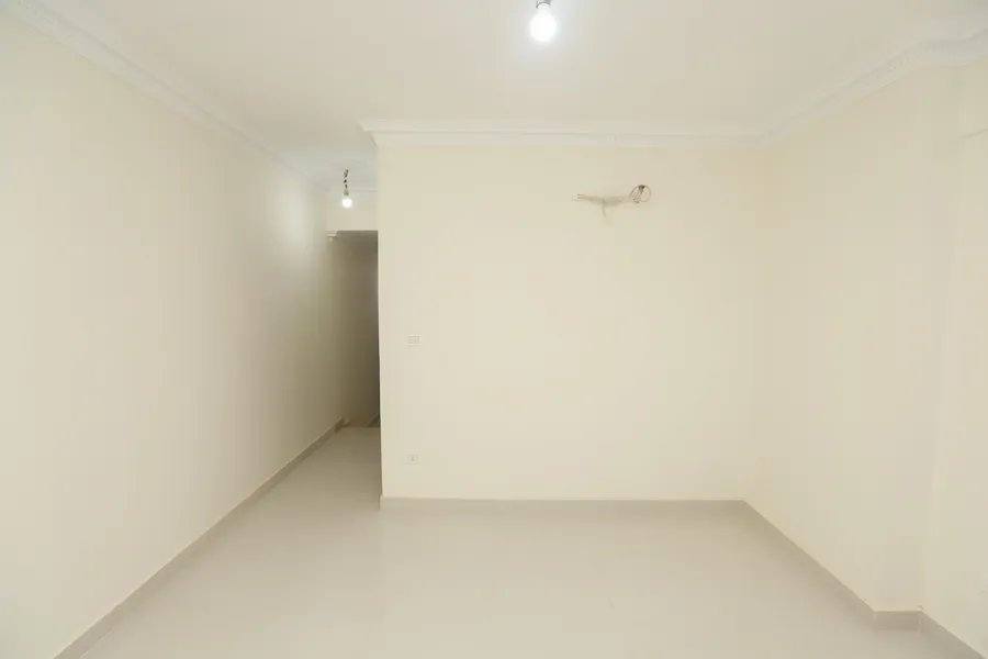 Apartment for Sale 210m Smouha (Hassan Allam St. near Fawzy Moaz st.)- first Hand-