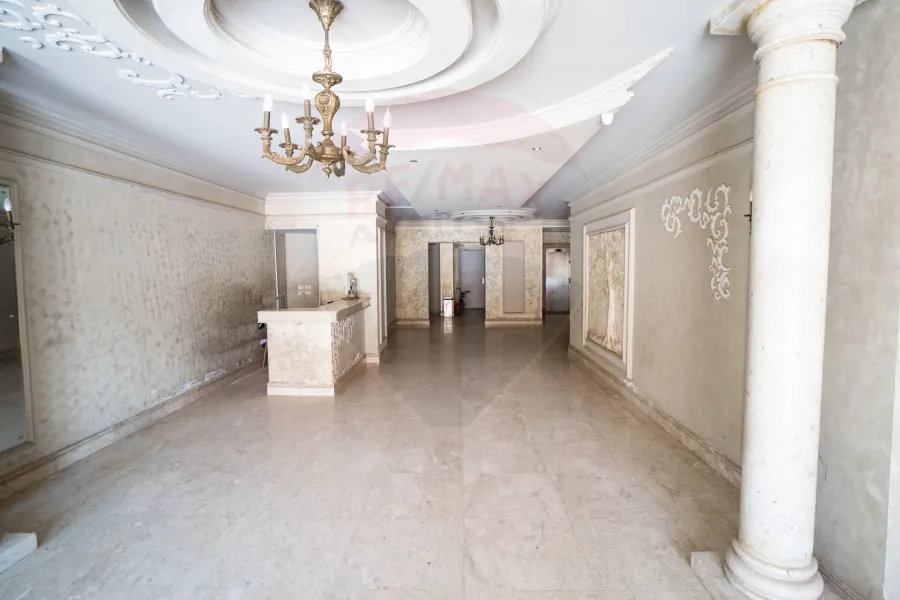 شقة للبيع  176م المنتزة (كمباوند مرسيليا فلورانس )