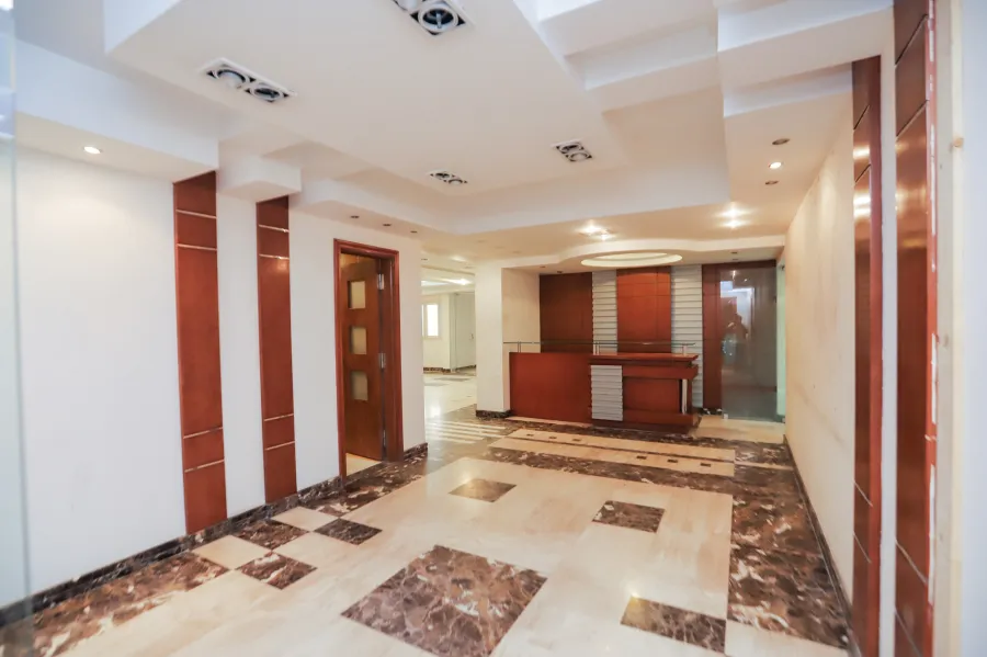 Adminstration unit For rent 390 m Smouha (Mostafa Kamel St.)