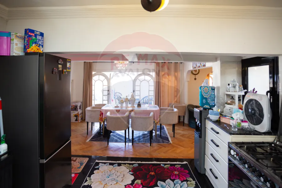 شقة للبيع 235 م رشدي (ش ابو قير)