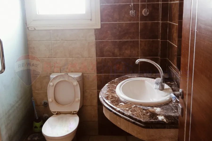 شاليه للبيع (مارسيليا لاند) 105 م