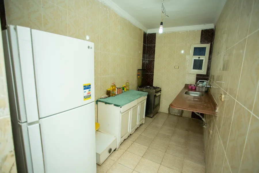 شقة للبيع 135م ميامي (أمام الأكاديمية)