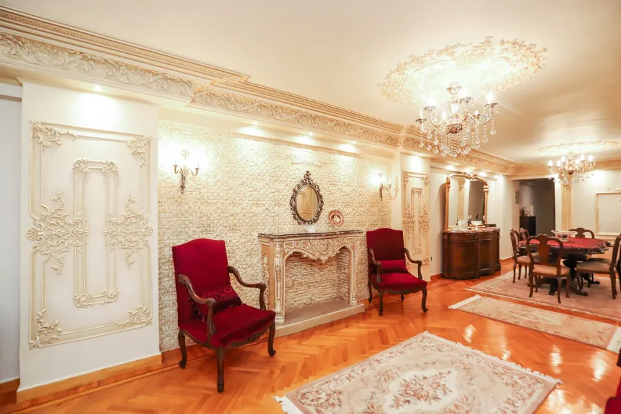 Apartment For Sale 215m Smouha (Naser Mousque St.)