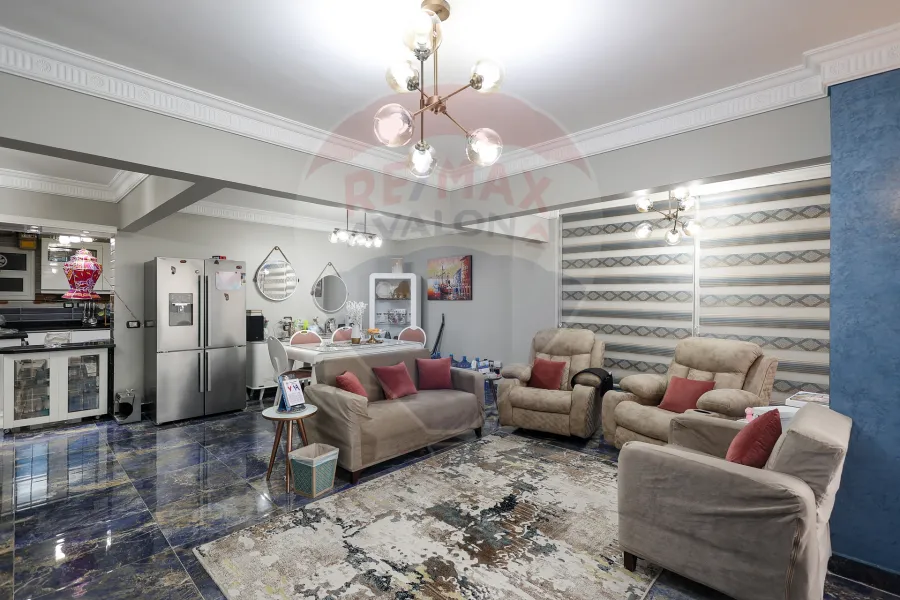 شقة للبيع 120 م السرايا ( طريق الجيش)