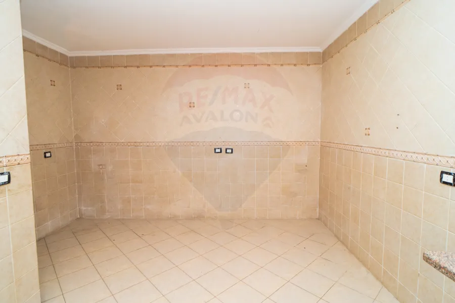 Apartment for sale 190 m Saba basha (directly on tram)