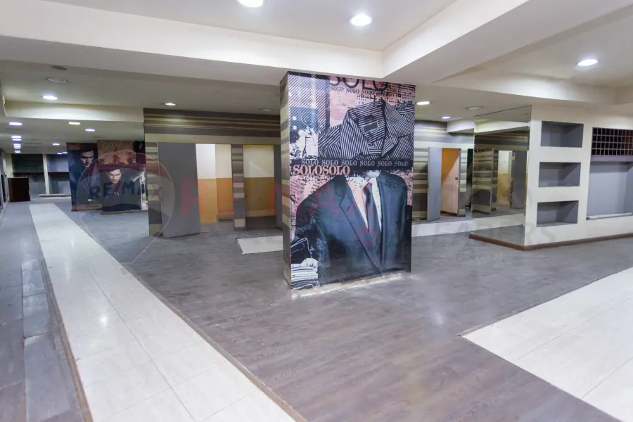 Shop + Mizzane for rent 465 m Sidi Gaber (Abu Qir St.)