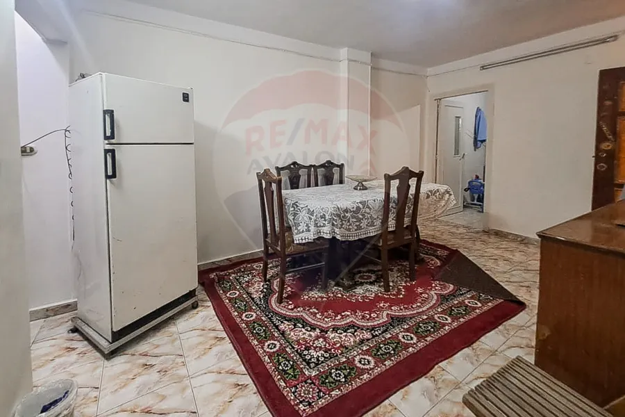 Furnished apartment for rent 100 m Al-Saraya ( steps from the sea )
