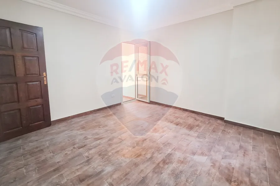 Apartment for rent 235 m Sporting (Abo Qir St)