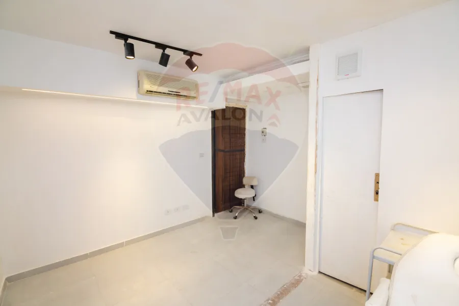 Commercial flat for sale, 120 m, Sidi Bishr (Al-Essawi St.)