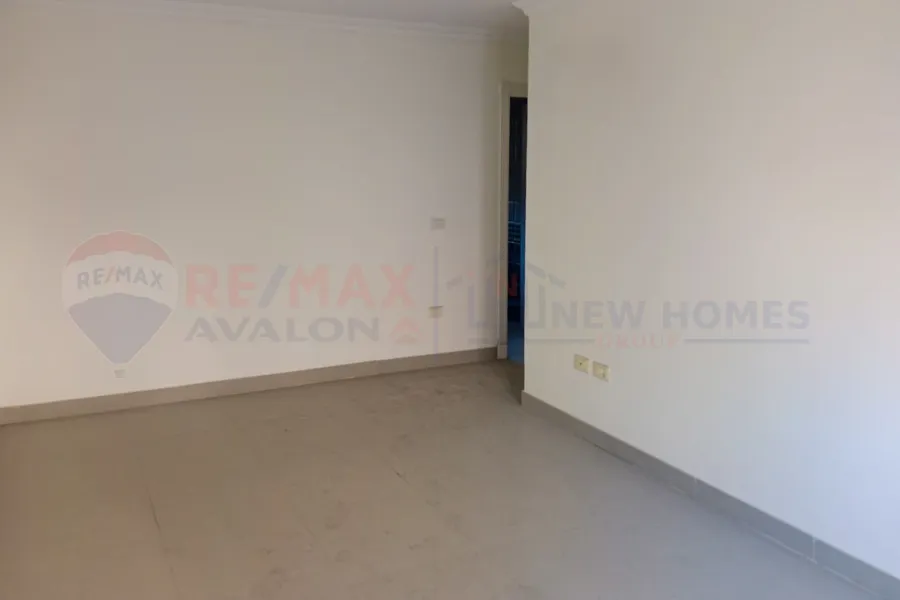 Apartment for rent 180 m Louran (Al-Eqbal St.)