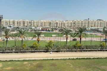 شقه للبيع 206 م سموحة ( كومباوند جراند فيو )