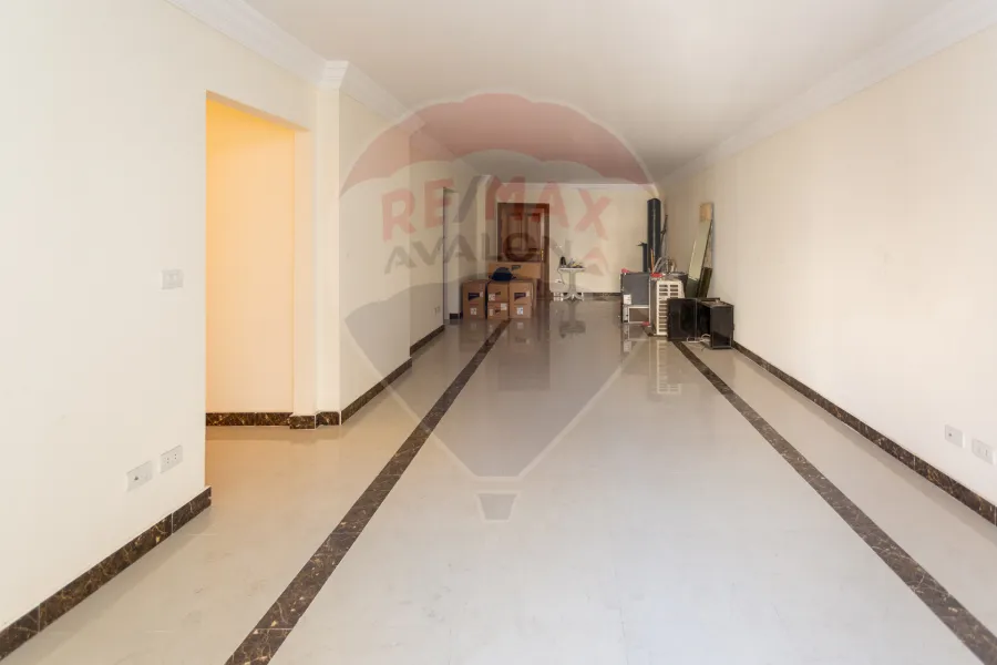 Apartment For Sale 205 m Louran (Sarhang St.)