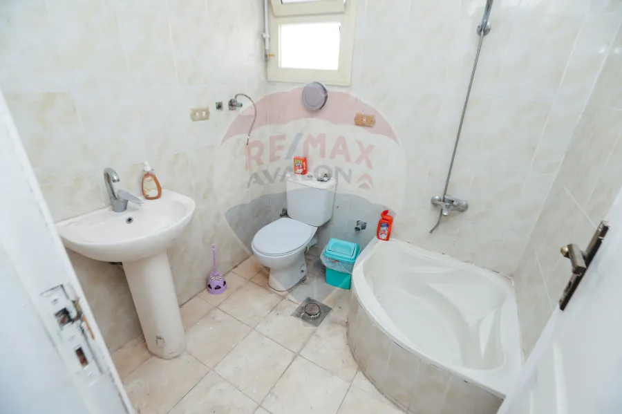 Apartment for Sale 150 m Smouha (Branched from Zaki Ragab)