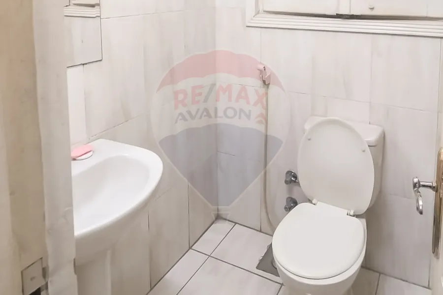 Clinic for sale 65 m Victoria (El Galaa St.)