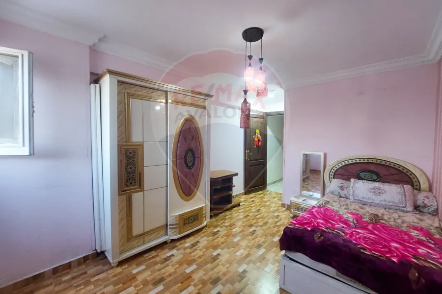 Apartment for rent Furnished 150 m Sporting (steps from the sea)