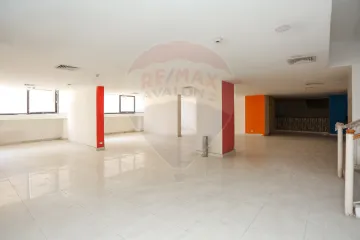 مقر إداري للإيجار 1000 م ثروت (علي الترام مباشرة)