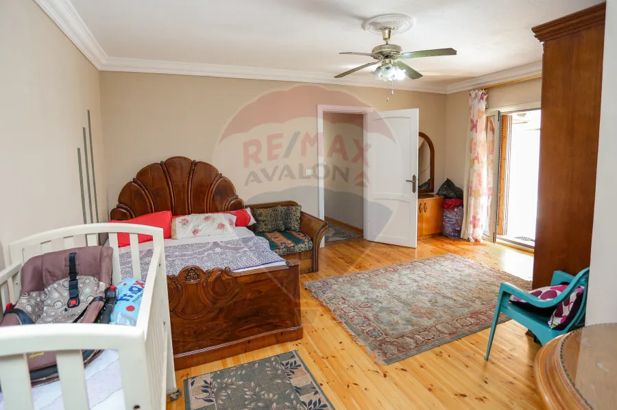 شقة للبيع 600م لوران ( خطوات من ش شعراوي )