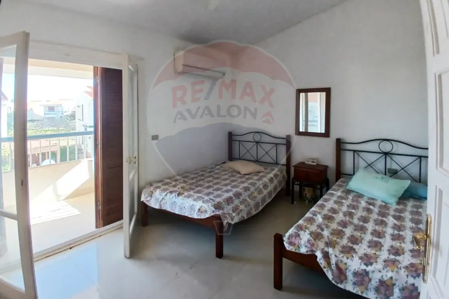 Stand-alone villa for sale (diamond - kilo 90) - 400 m