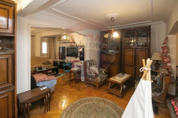 شقة للبيع 175 م رشدي (ش الفريد ليان)