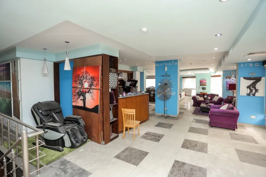 Commercial Property For Rent 615m Smouha