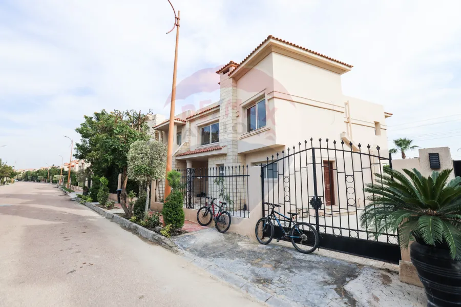 Villa for rent 393 m King Mariot (Alex West compound - Antoniades area)