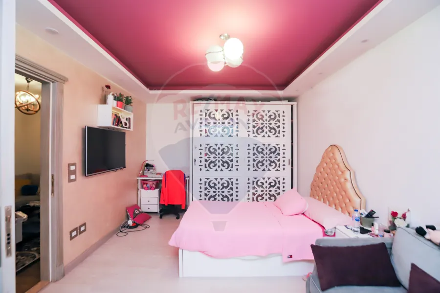 Apartment for sale 230 m Louran (Abo Qeer St.)