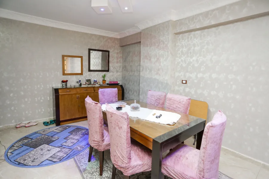 شقة للبيع  170 م سبورتنج (متفرع من البحر)