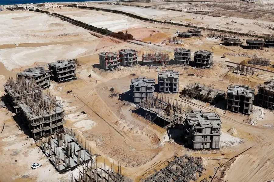 شاليه أرضي بجاردن للبيع (كون - رأس الحكمة) 73 م