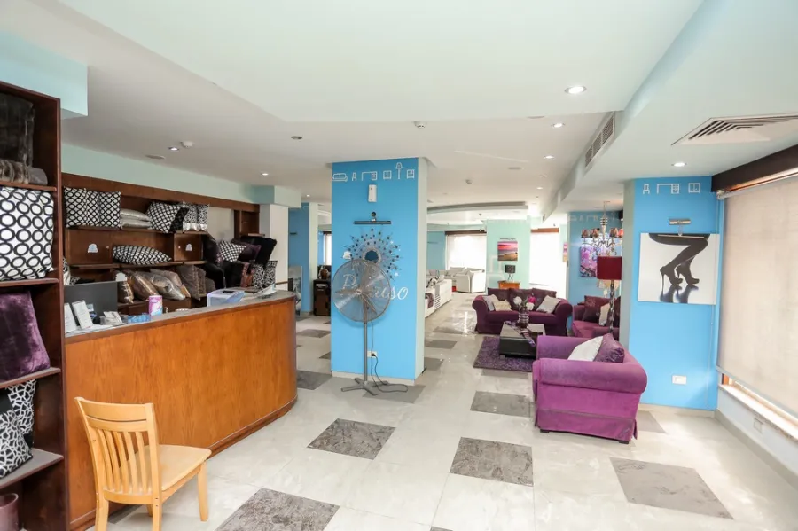 Commercial Property For Rent 615m Smouha