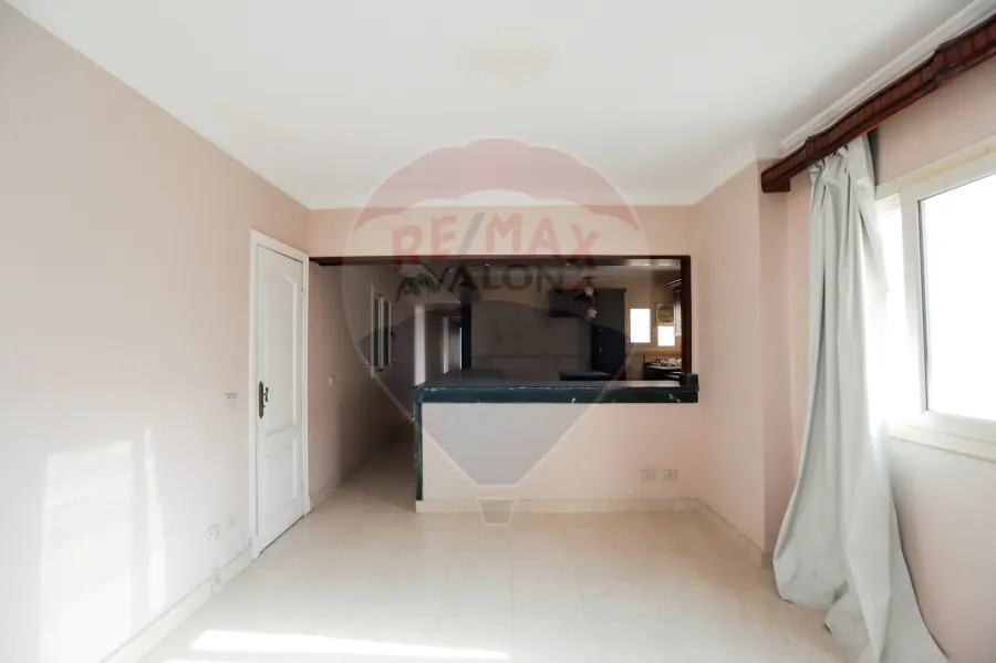 Apartment For Sale 218 m Smouha (Fawzi Moaz st)