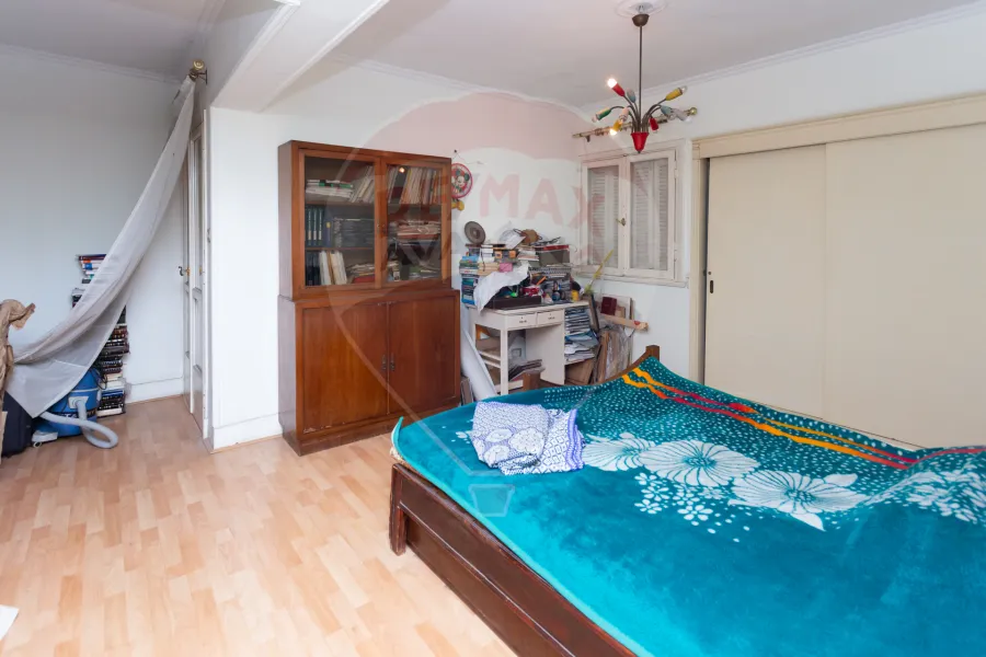 شقة للبيع 120 م سموحة (ابراج هيئة التدريس)