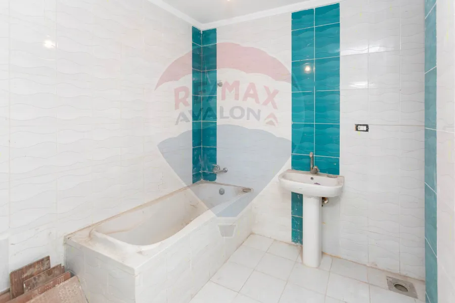 شقة للبيع 100 م فلمنج (ش أحمد باشا ترك)