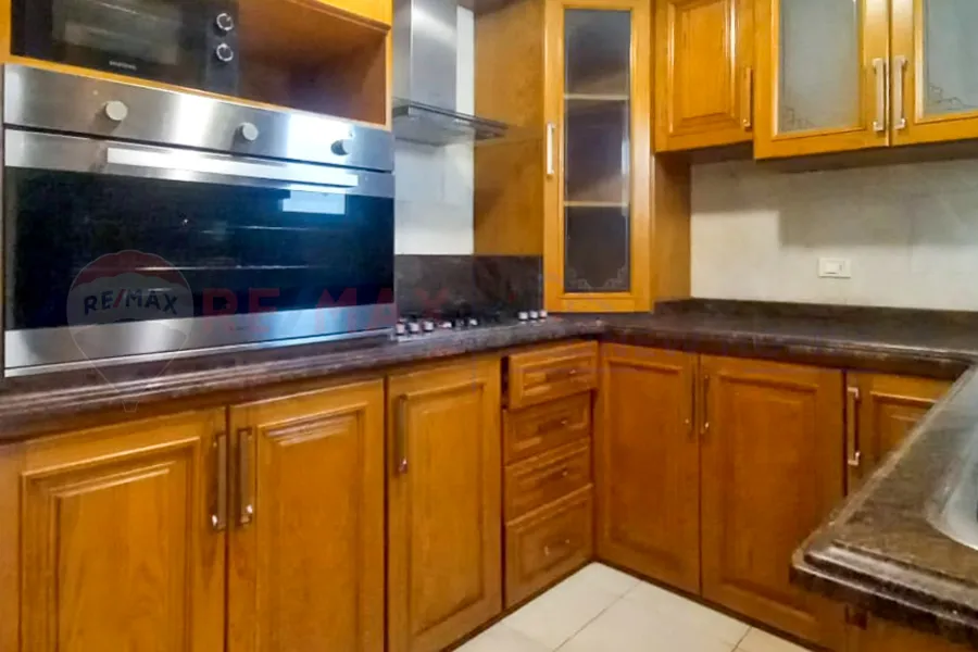 شقة للبيع 205 م رشدي (ش سوريا - برج براند)