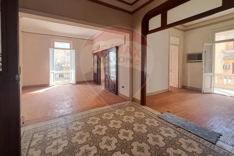 شقة للبيع 170 م سبورتنج (ش طيبة)