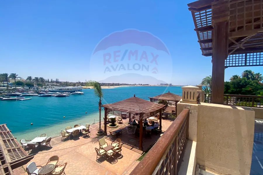 شاليه للبيع (مارينا 5 ) 120 م - صف أول بحيرة