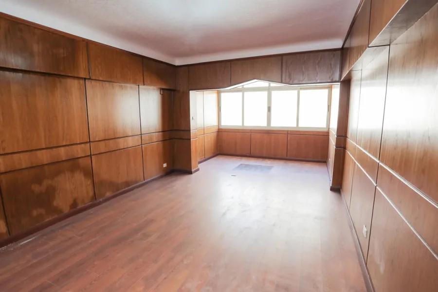 شقة للايجار 230م لوران (شارع أبوقير الرئيسي)