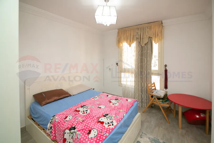 Apartment for rent furnished 200 m Fleming (directly on the tram - Brand Tower)