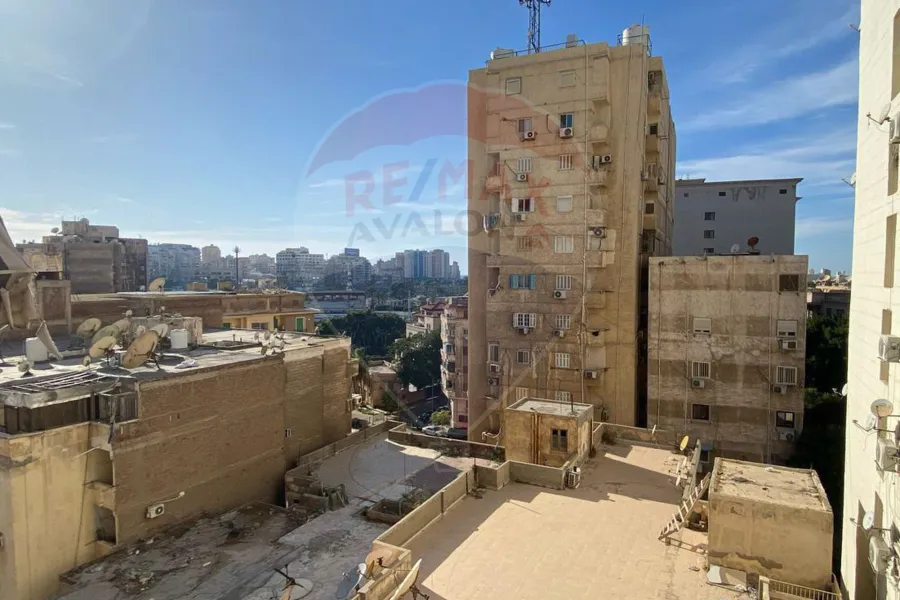 شقة للبيع 190 م  وابور المياة  (ش محمد مسعود)