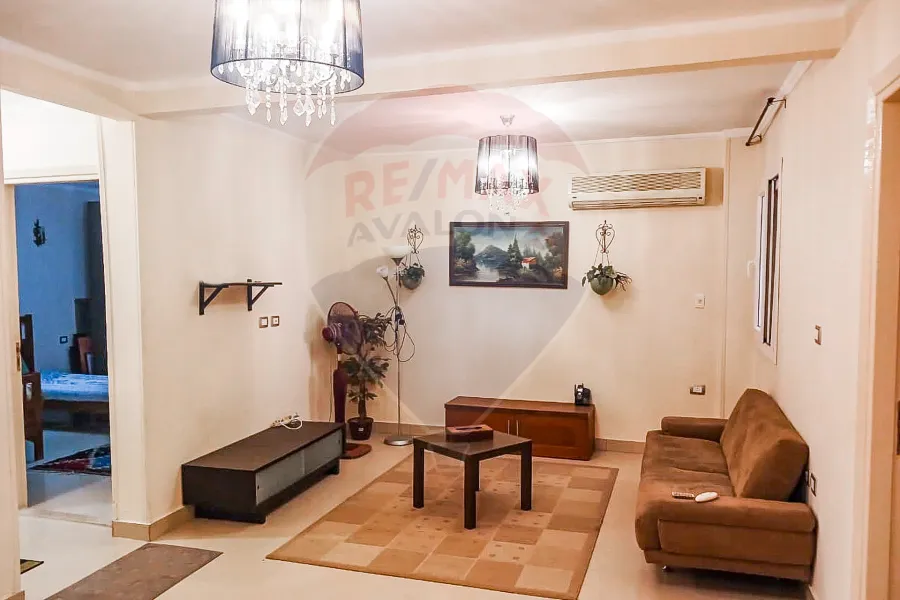 شقة للبيع 100 م وابور المياة ( متفرع من ش جلال الدين الدسوقي)